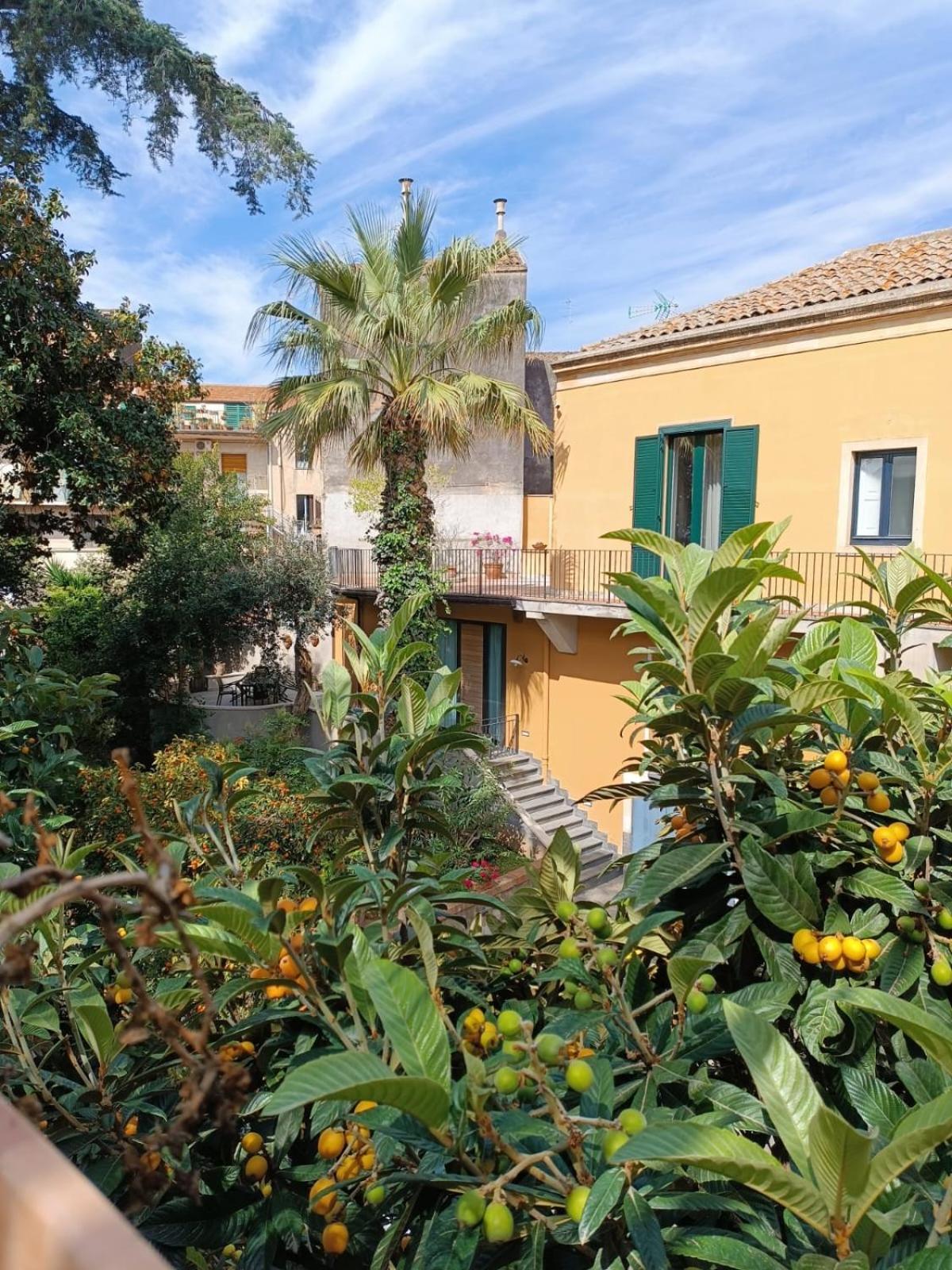 La Corte Dei Nespoli Acireale Exterior foto
